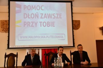 Pod skrzydłami „Tele-Anioła”